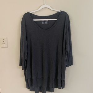 Latched Mama 3/4 Sleeve Scoop Neck Nursing Top